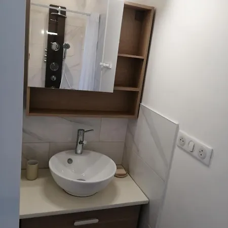 De Lacrouzette Avec Piscine Chauffee Σπίτι διακοπών