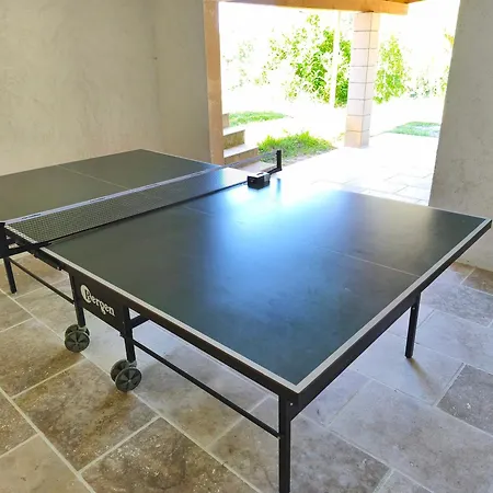 Semesterbostad De Lacrouzette Avec Piscine Chauffee Saint-Benoit-de-Carmaux