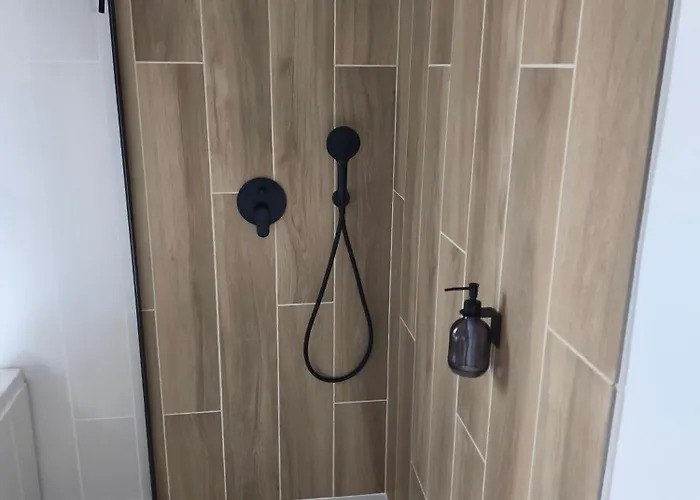 De Lacrouzette Avec Piscine Chauffee Et Bain Balneo Proche D'albi Vakantiehuis *