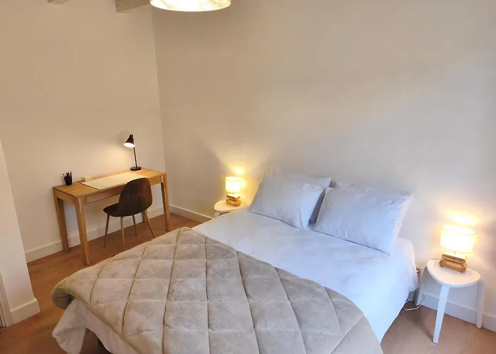 De Lacrouzette Avec Piscine Chauffee Et Bain Balneo Proche D'albi Vakantiehuis *